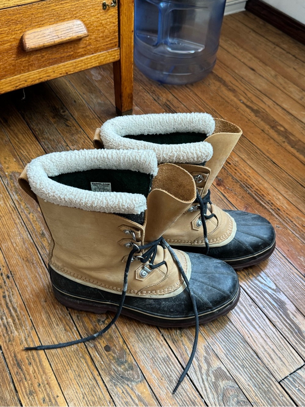 Sorel Tan and Black Waterproof Winter Boots